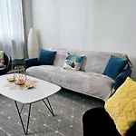 Apartment Le Canut Duviard - Proche Metro Croix-rousse